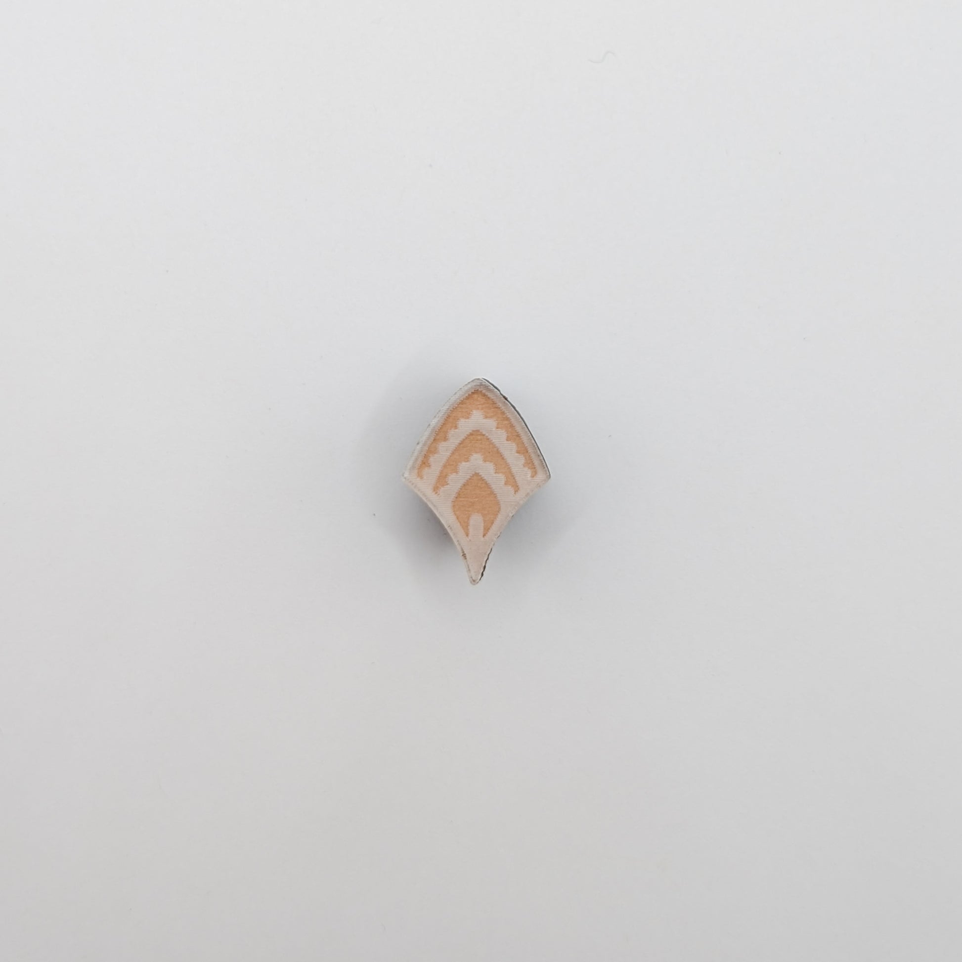 Groovy_TeardropAccent_1